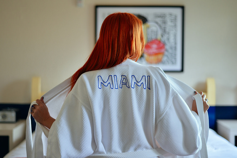 Style Coach: Fashion Blogger Annie Vazquez Shows Us Her Local Miami Dolphins  Gear – StyleCaster